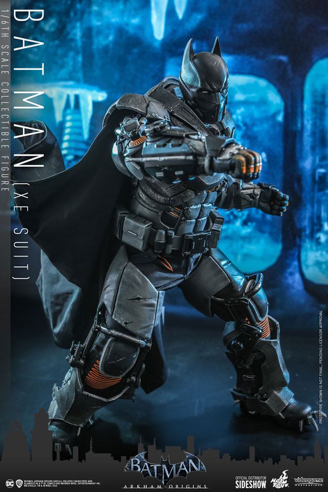 batman-arkham-origins-action-figure-1-6-batman-xe-suit-33-cm-06.jpg