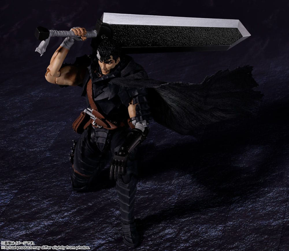 berserk-s-h-figuarts-action-figure-guts-berserker-armor-16-cm-02.jpg