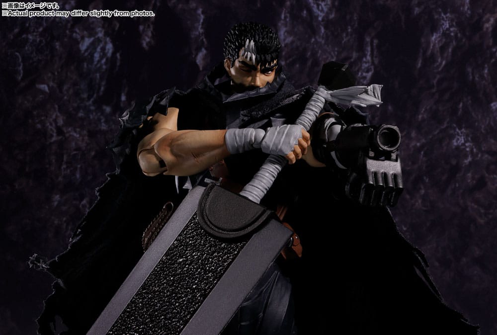berserk-s-h-figuarts-action-figure-guts-berserker-armor-16-cm-03.jpg
