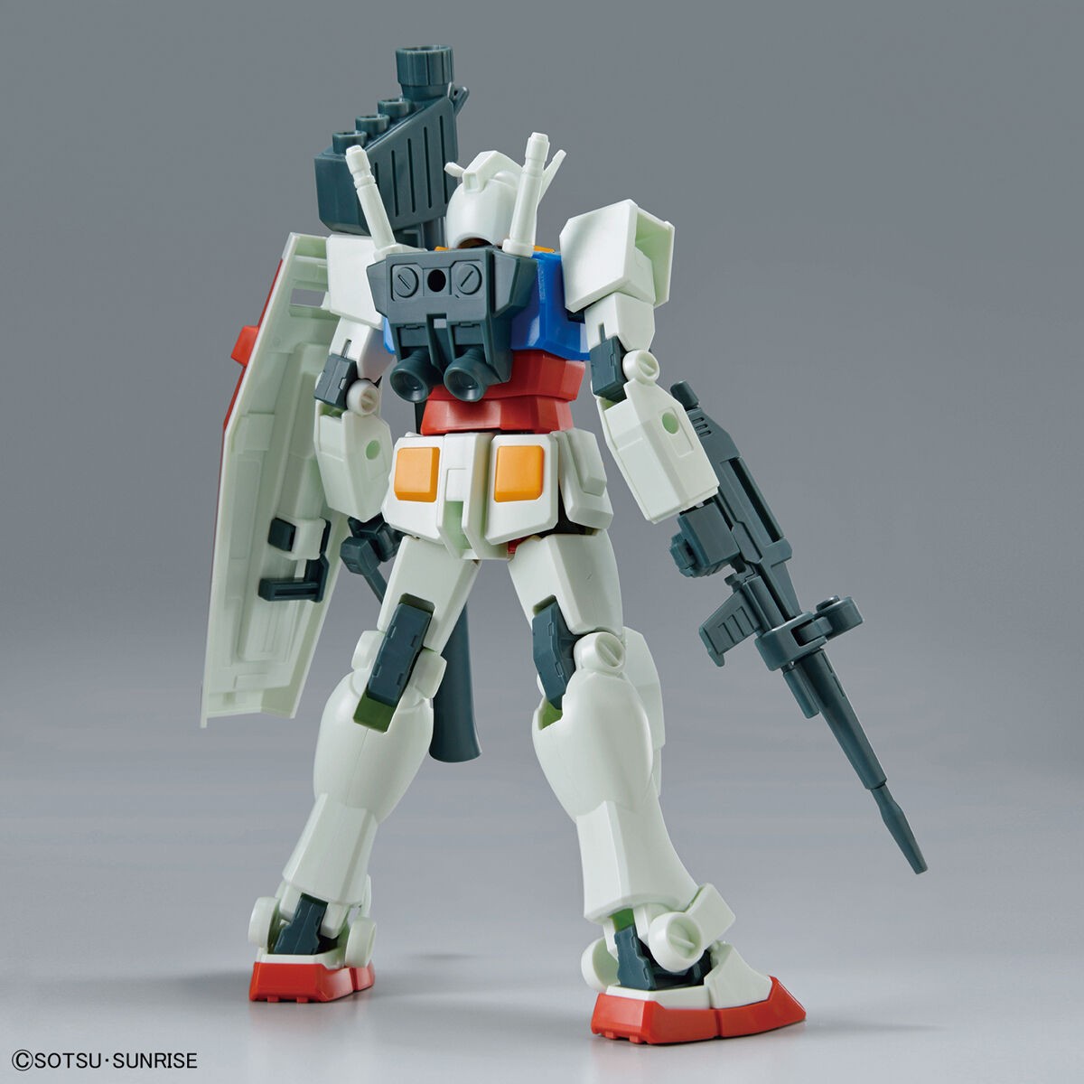 entry-grade-rx-78-2-gundam-full-weapon-set-06.jpg