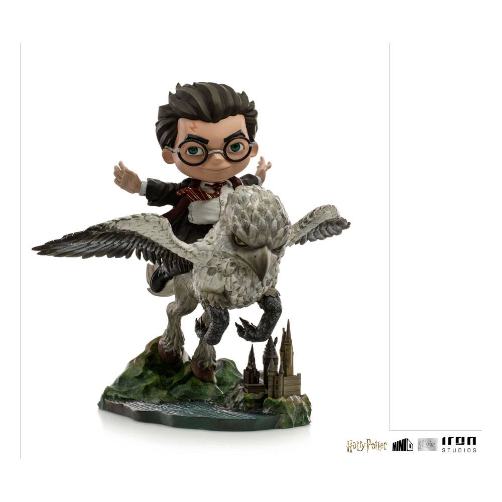 harry-potter-mini-co-illusion-pvc-figure-harry-potter-buckbeak-16-cm-01.jpg