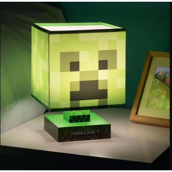 lampa-minecraft-creeper-usb-26cm-02.jpg