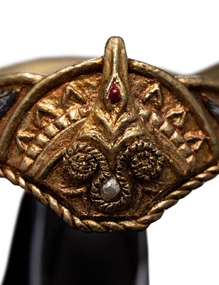 lord-of-the-rings-replica-1-4-crown-of-king-theoden-12-cm-05.jpg