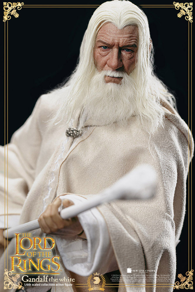 lord-of-the-rings-the-crown-series-action-figure-1-6-gandalf-the-white-30-cm-03.jpg