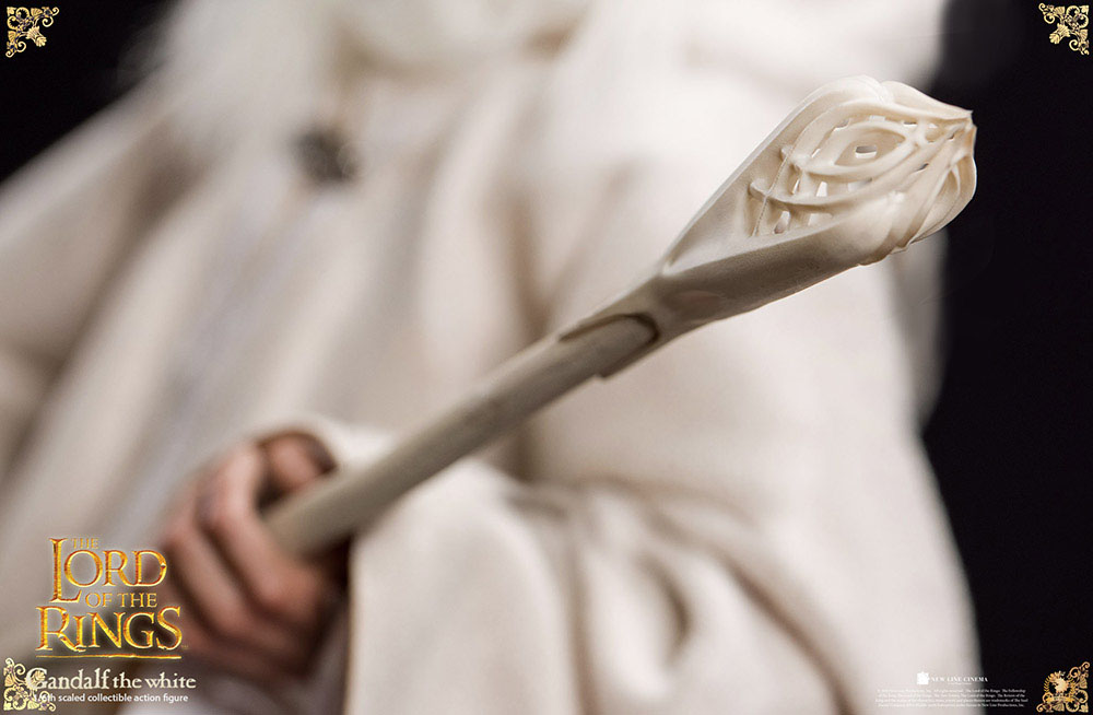 lord-of-the-rings-the-crown-series-action-figure-1-6-gandalf-the-white-30-cm-09.jpg