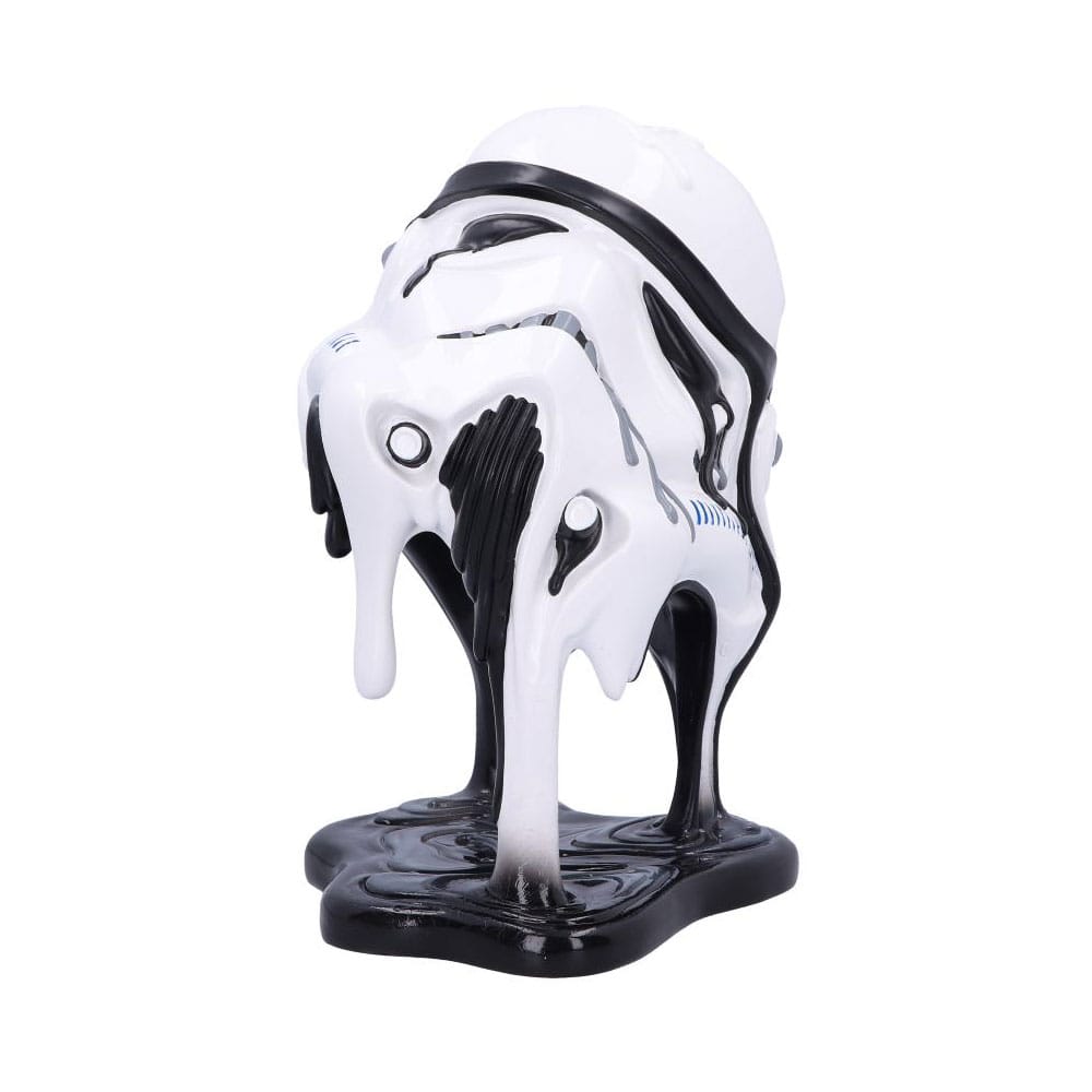 original-stormtrooper-figure-too-hot-to-handle-stormtrooper-23-cm-01.jpg
