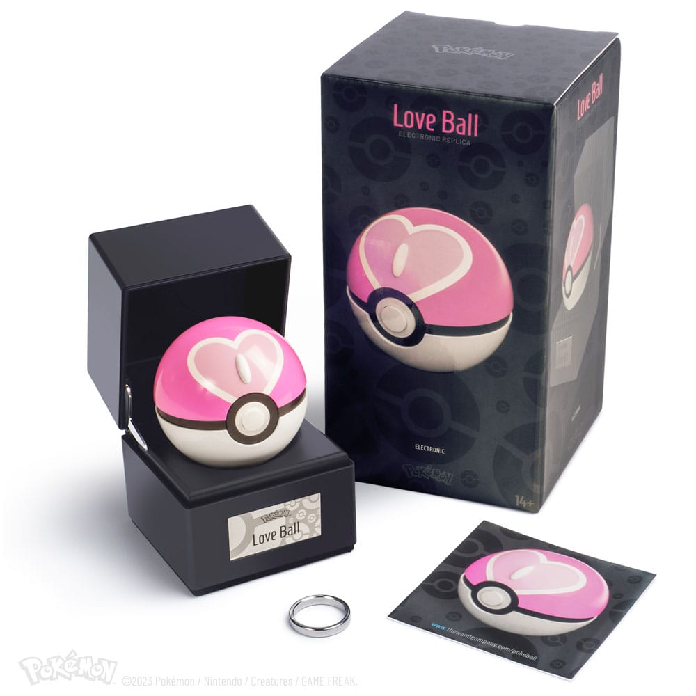 pokemon-diecast-replica-love-ball-02.jpg