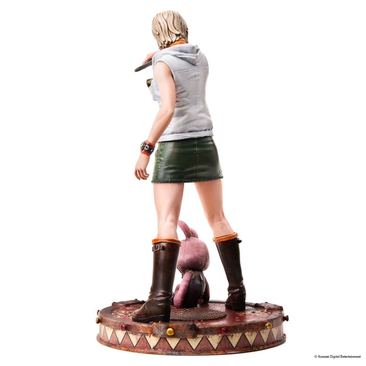 silent-hill-heather-mason-25cm-02.jpg