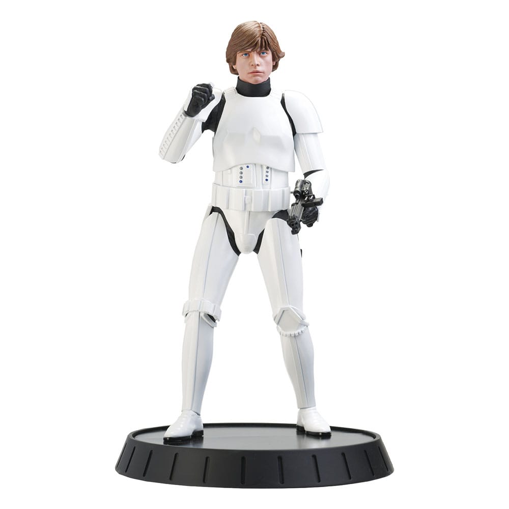 star-wars-episode-iv-milestones-statue-1-6-luke-skywalker-stormtrooper-disguise-previews-exclusive-30-cm-01.jpg