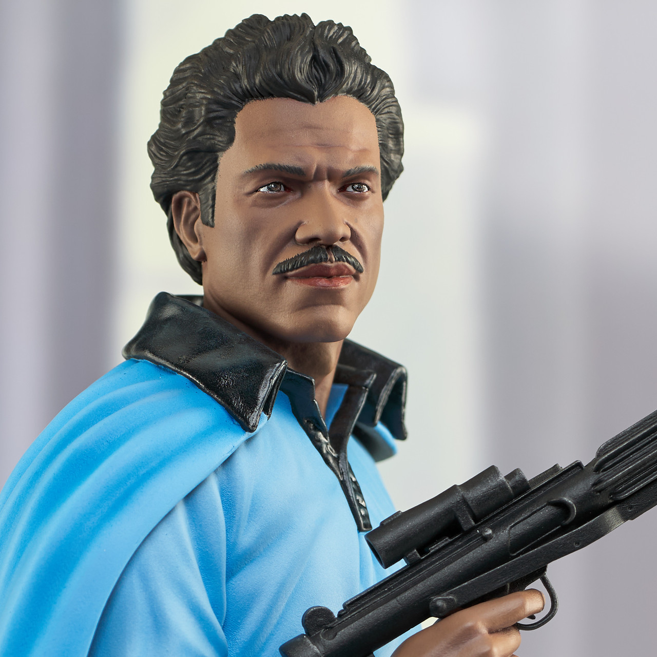 star-wars-episode-v-milestones-statue-1-6-lando-calrissian-33-cm-06.jpg