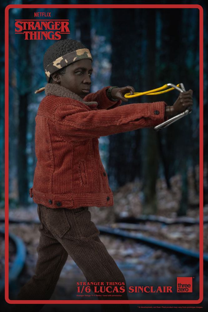 stranger-things-action-figure-1-6-lucas-sinclair-23-cm-07.jpg