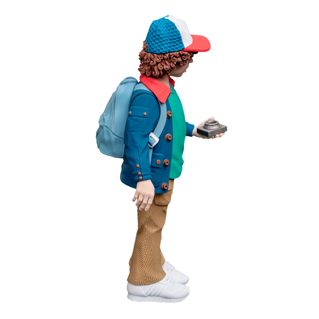 stranger-things-dustin-the-pathfinder-14-cm-limited-edition-mini-epics-02.jpg