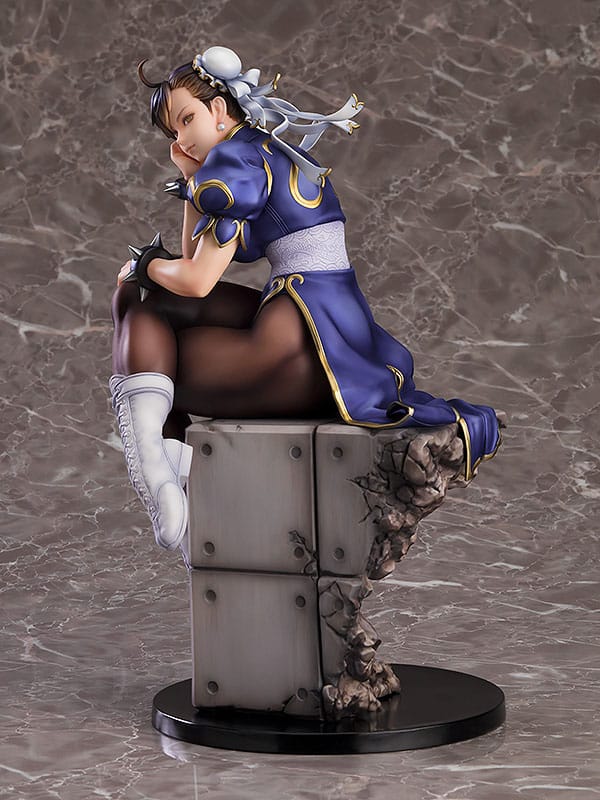 street-fighter-pvc-statue-1-7-chun-li-27-cm-03.jpg