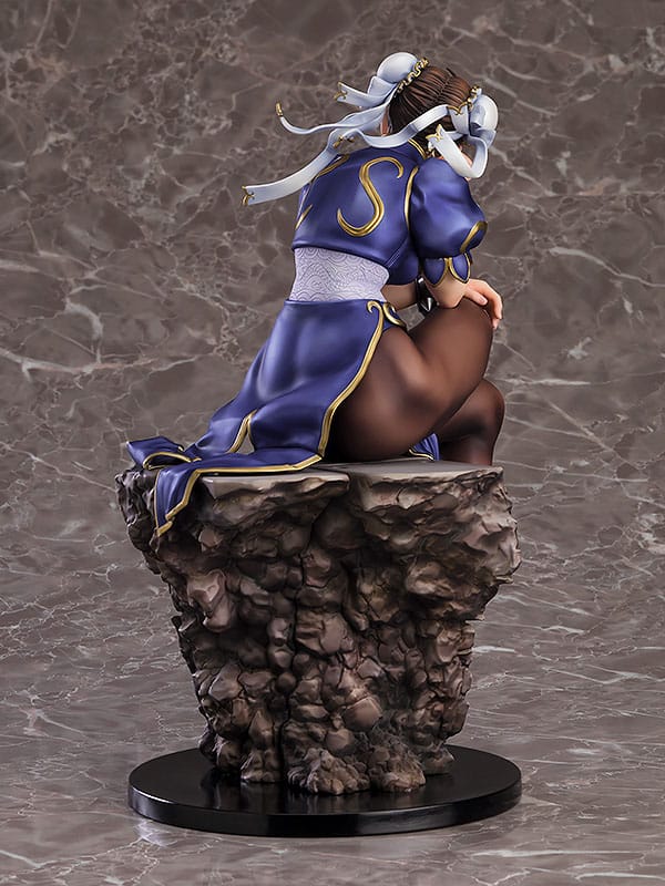 street-fighter-pvc-statue-1-7-chun-li-27-cm-04.jpg