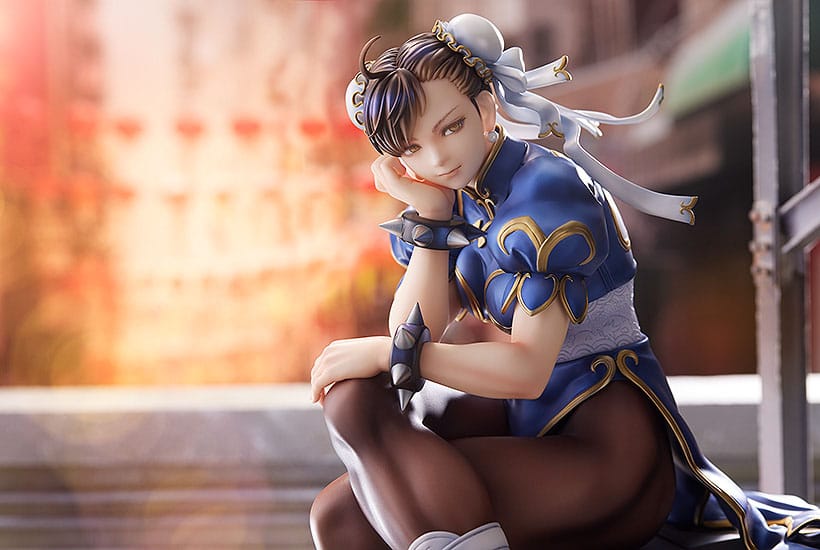 street-fighter-pvc-statue-1-7-chun-li-27-cm-10.jpg