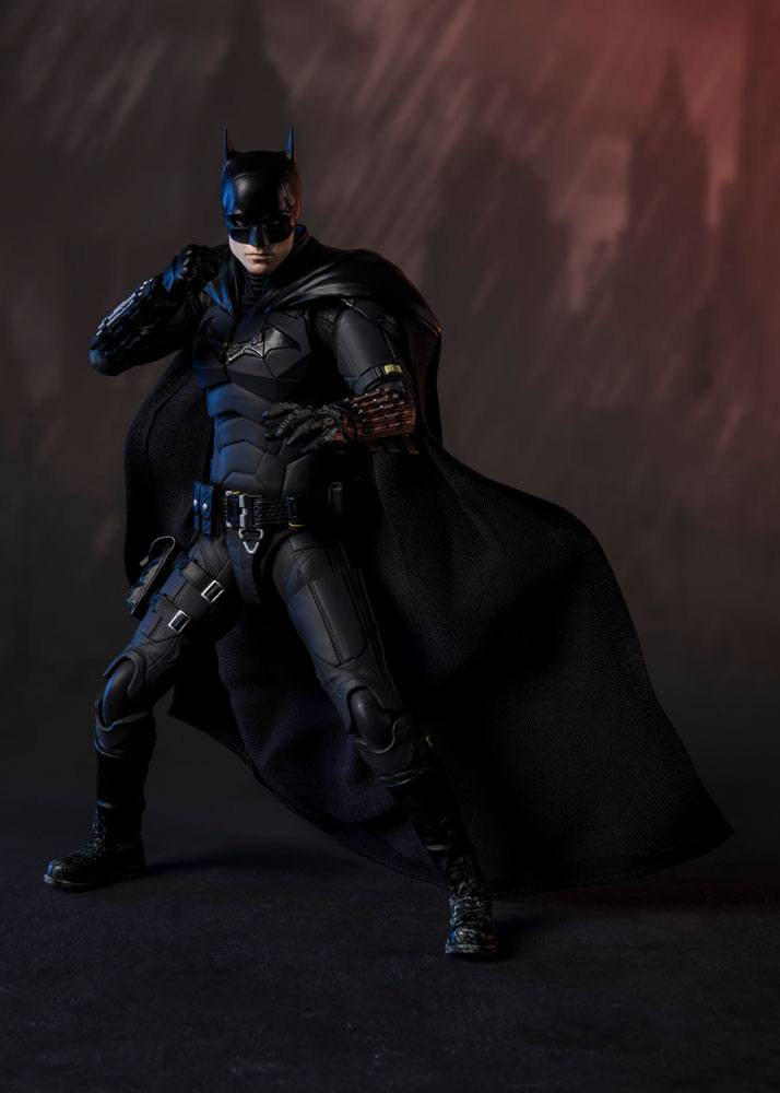 the-batman-s-h-figuarts-action-figure-batman-15-cm-03.jpg