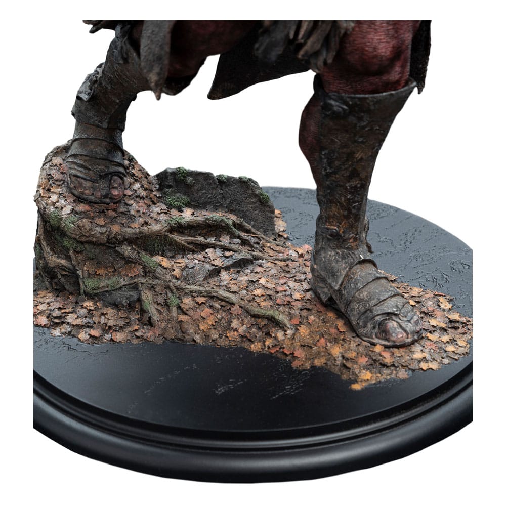 the-lord-of-the-rings-statue-1-6-lurtz-hunter-of-men-classic-series-36-cm-09.jpg