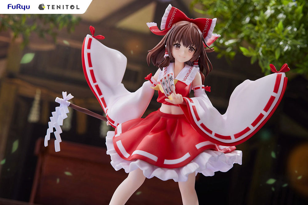 touhou-project-tenitol-pvc-statue-reimu-hakurei-20-cm-03.jpg