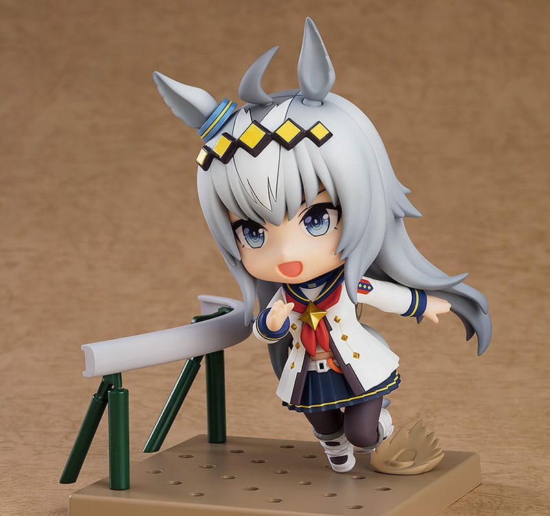 uma-musume-pretty-derby-nendoroid-action-figure-oguri-cap-10-cm-03.jpg