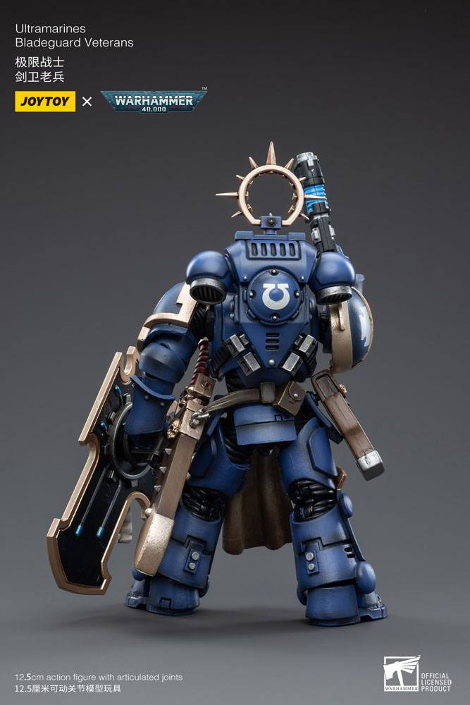 warhammer-40k-action-figure-1-18-ultramarines-bladeguard-veteran-12-cm-03.jpg