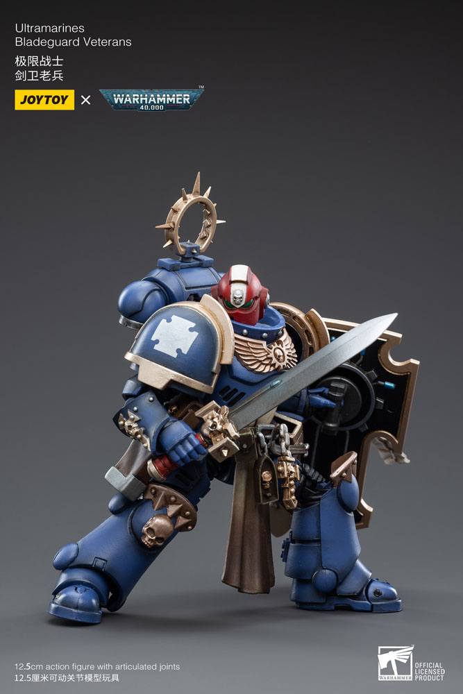 warhammer-40k-action-figure-1-18-ultramarines-bladeguard-veteran-12-cm-07.jpg