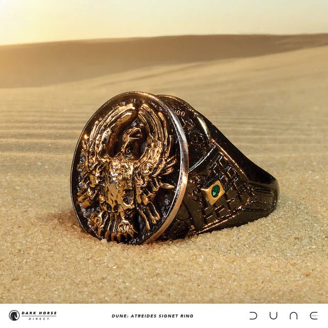dune-replica-1-1-atreides-signet-ring-03.jpg